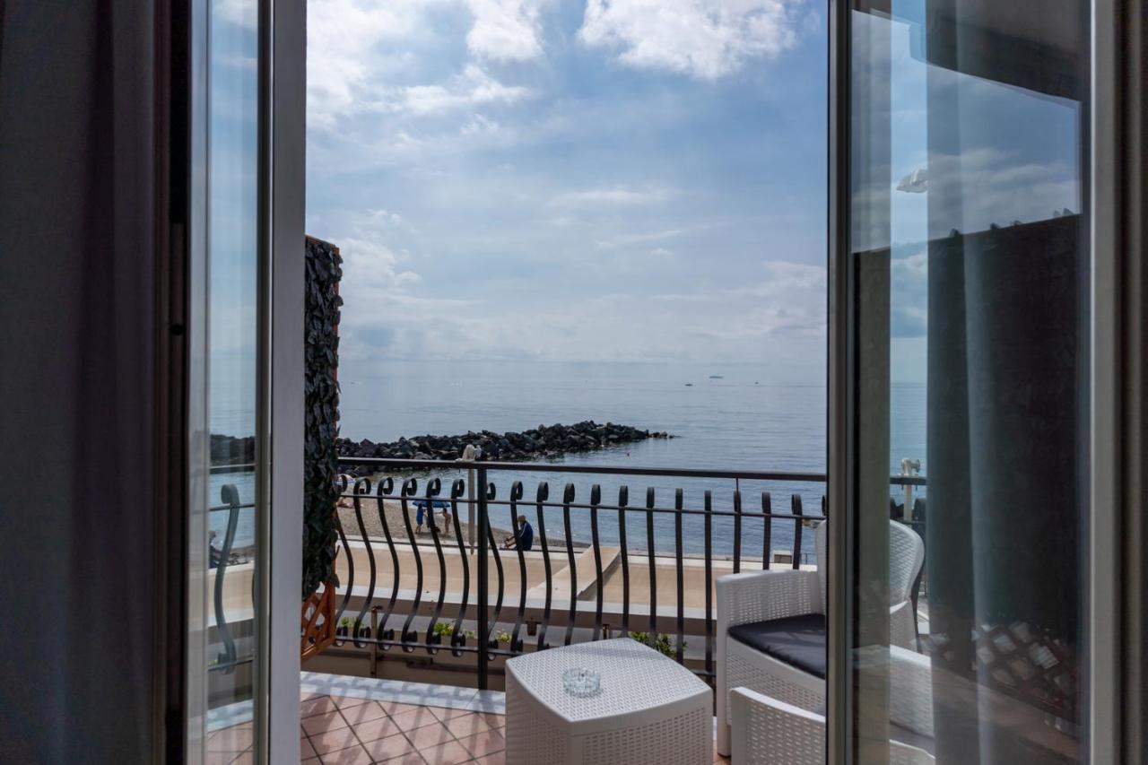 Teddu B&B Giardini Naxos Exterior foto