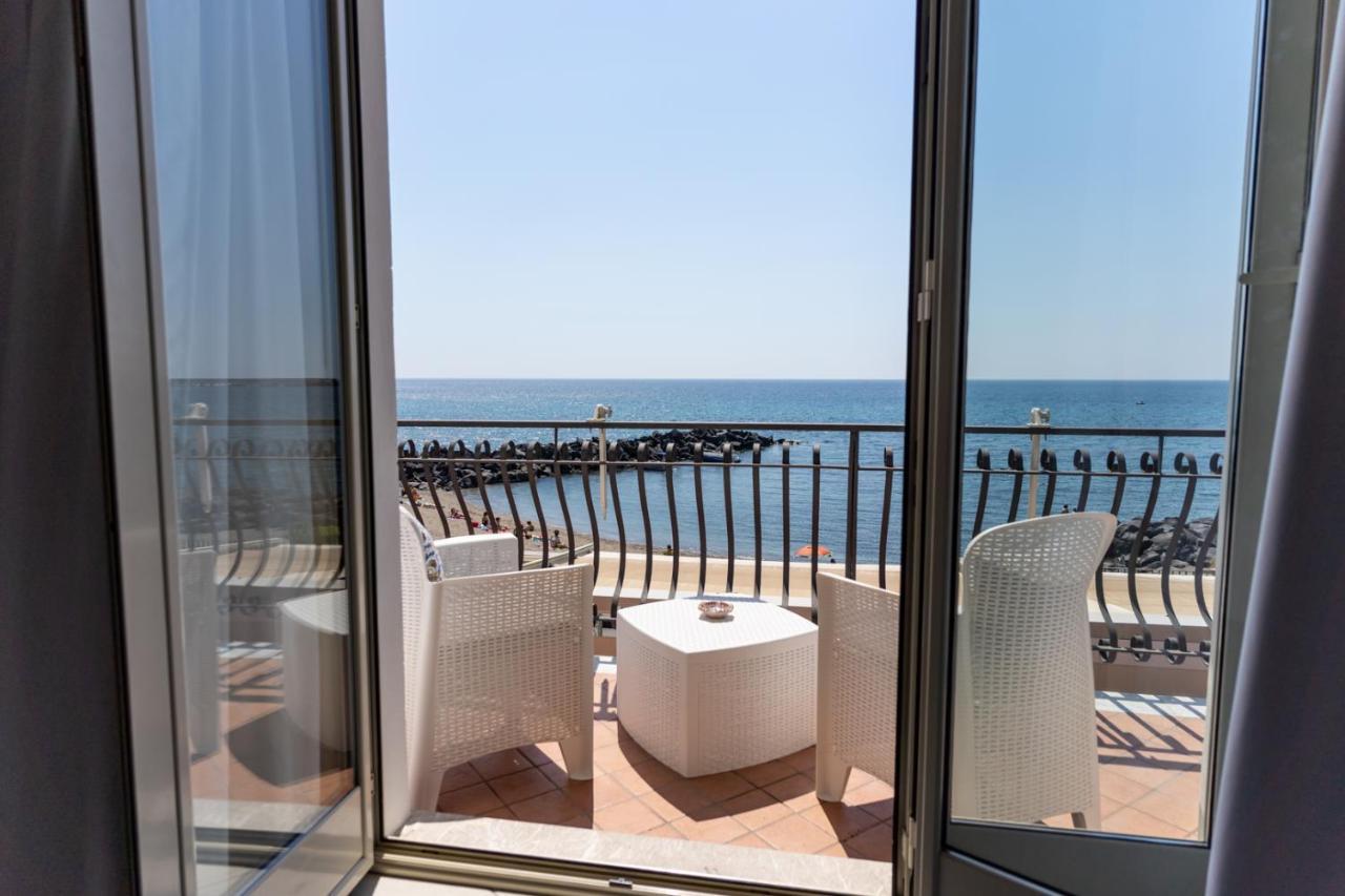 Teddu B&B Giardini Naxos Exterior foto